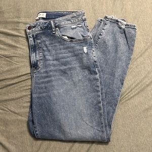 Abercrombie curve love super skinny ankle high rise jean